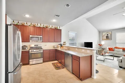 2631 Sunlit Meadow Trail Fresno TX 77545