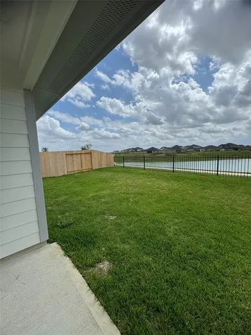 31123 Warwick Coast Court Fulshear TX 77441