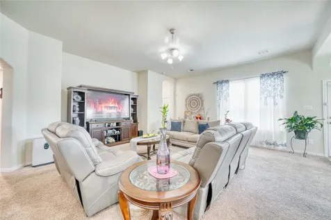 9515 Taylor Lane Mont Belvieu TX 77523