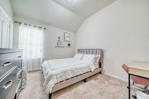 9515 Taylor Lane Mont Belvieu TX 77523