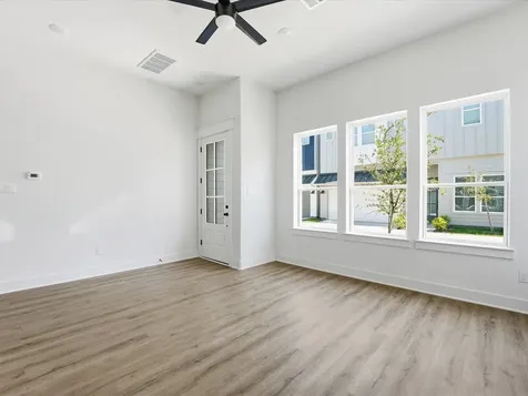 8914 Sunshine Laverne Lane Houston TX 77080