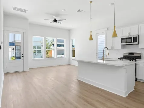 8914 Sunshine Laverne Lane Houston TX 77080