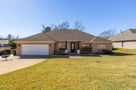 298 Spring Creek Drive Nacogdoches TX 75965