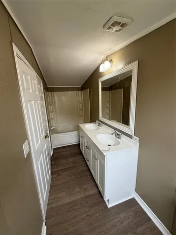 2519 Mcdonald Road Oyster Creek TX 77541