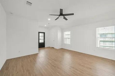 3003 Halleton Court Houston TX 77365