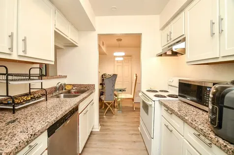 8100 Creekbend Drive 120 Houston TX 77071