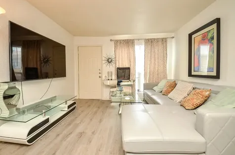 8100 Creekbend Drive 120 Houston TX 77071