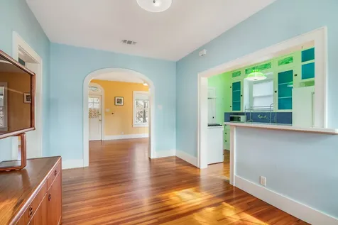 4823 Fannin Drive Galveston TX 77551