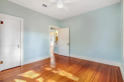 4823 Fannin Drive Galveston TX 77551