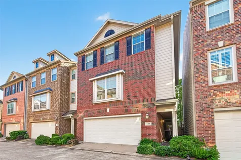 3418 Skyline Village Drive Houston TX 77057
