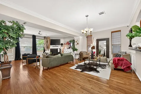 3418 Skyline Village Drive Houston TX 77057