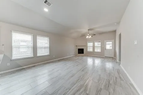 2702 Golden Hills Court Fresno TX 77545