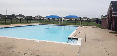 2702 Golden Hills Court Fresno TX 77545