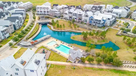 8819 Kolbe Bend Lane Houston TX 77080