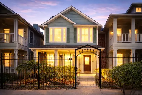 431 Westmoreland Street Houston TX 77006