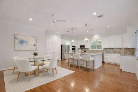 431 Westmoreland Street Houston TX 77006