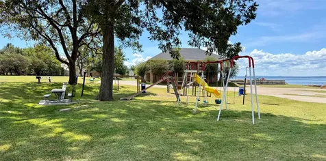 325 Carolcrest Lane 15 Livingston TX 77351