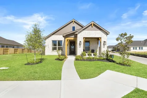 11915 S Pavillion Drive Mont Belvieu TX 77523