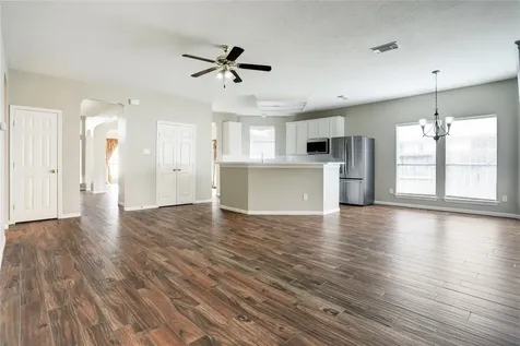 4822 Silverlake Drive Sugar Land TX 77479