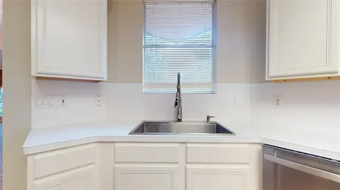4822 Silverlake Drive Sugar Land TX 77479