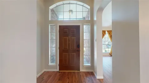 4822 Silverlake Drive Sugar Land TX 77479