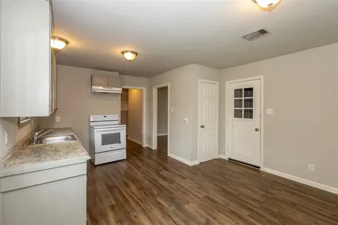 4710 El Paso Street Beaumont TX 77703