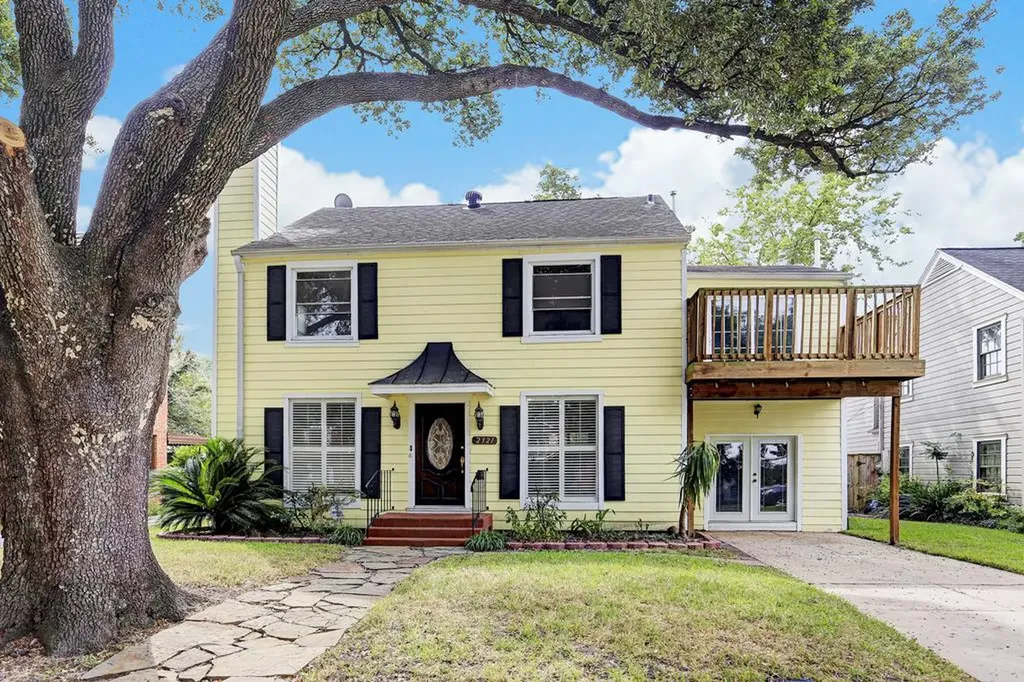 2321 Sheridan Street Houston TX 77030