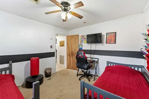 1114 Mustang Trail Houston TX 77339