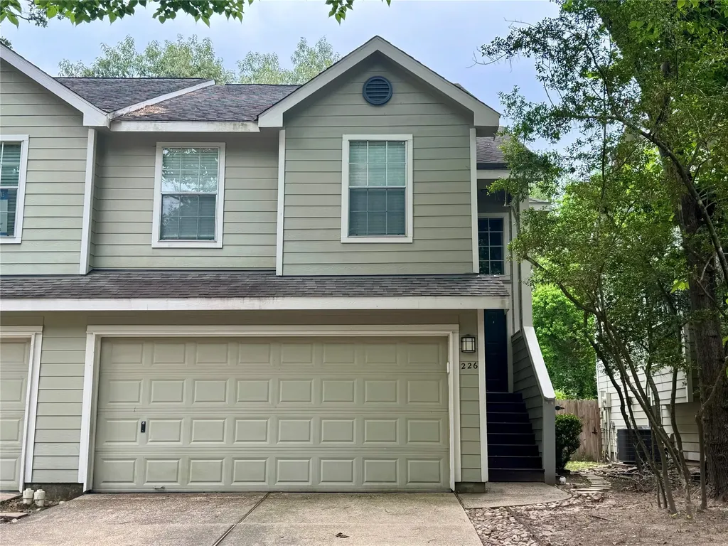 226 S Walden Elms Circle The Woodlands TX 77382