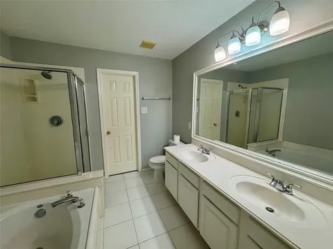 226 S Walden Elms Circle The Woodlands TX 77382