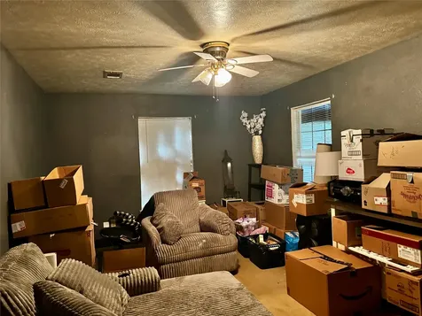 1219 S 13th Street Nederland TX 77627