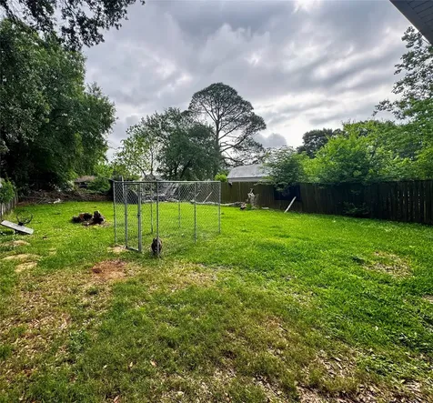 1219 S 13th Street Nederland TX 77627
