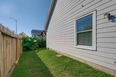 3508 Garrow Street Houston TX 77003