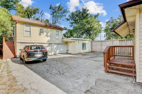610 Columbia Street Houston TX 77007