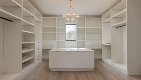 1929 Potomac Drive Houston TX 77057