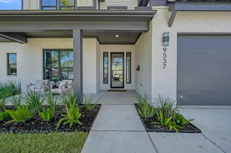 9537 Kerrwood Lane Houston TX 77080