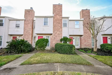 3901 Woodchase Drive 48 Houston TX 77042