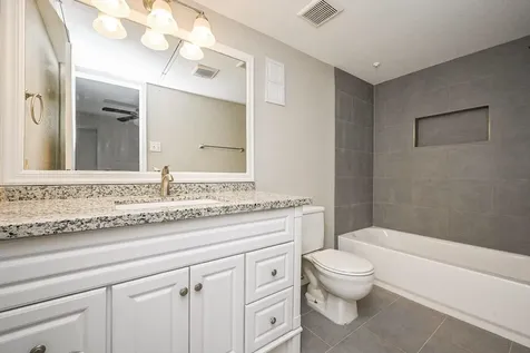 3901 Woodchase Drive 48 Houston TX 77042