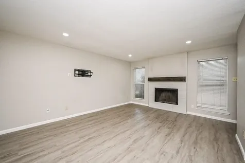 3901 Woodchase Drive 48 Houston TX 77042