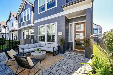 964 Lilly Flower Lane Houston TX 77091