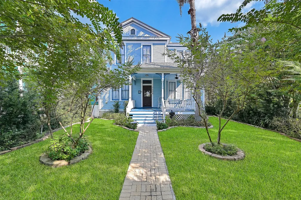 2608 Ursuline Street Galveston TX 77550