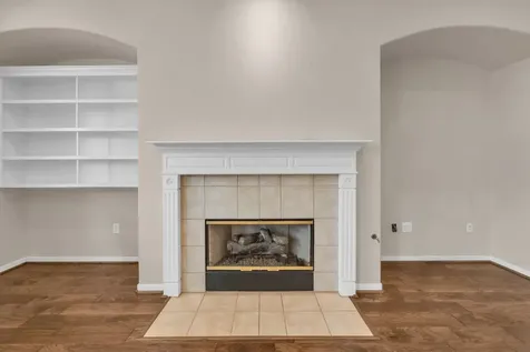15 E Royal Mews Conroe TX 77384