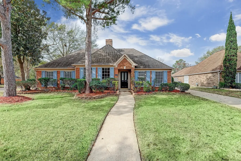 7403 Manor Bridge Court Houston TX 77095
