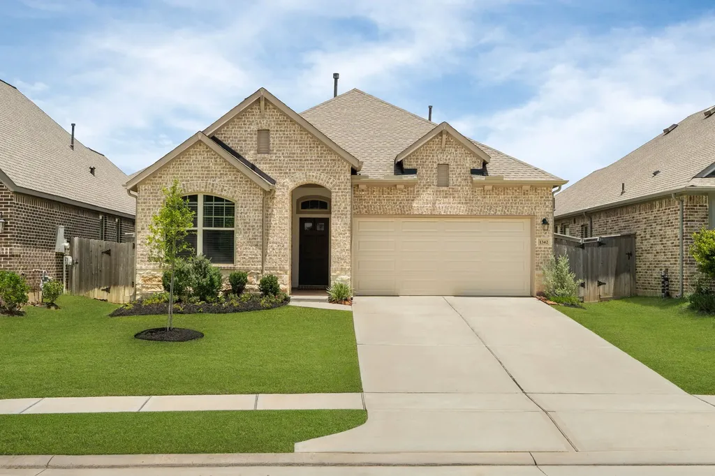 1342 Lakeside Creek Road Magnolia TX 77354