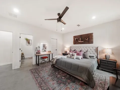 125 Ellis Lane West Columbia TX 77486
