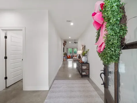 125 Ellis Lane West Columbia TX 77486