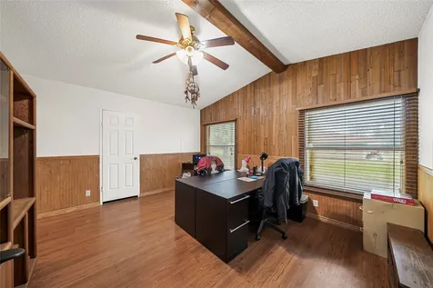 19645 Nordt Road Damon TX 77430