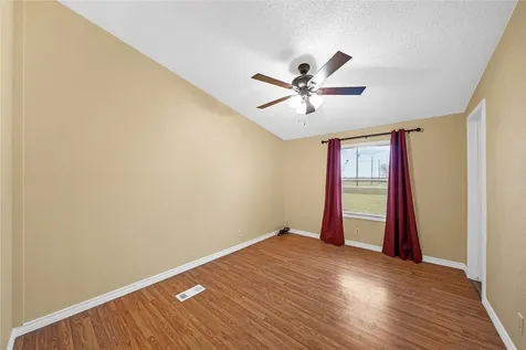 19645 Nordt Road Damon TX 77430
