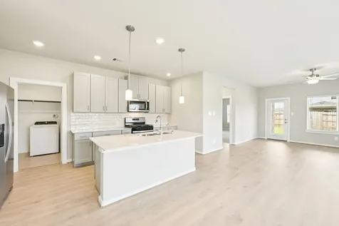29235 Farmhouse Estates Drive Waller TX 77484