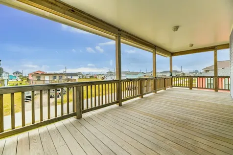 4122 Panola Drive Galveston TX 77554